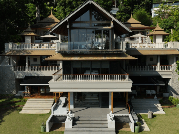 Вилла в TRISARA, 2 400 м2